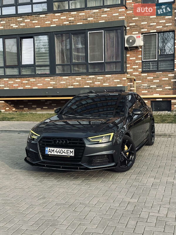 Седан Audi A4 2016 в Житомирі