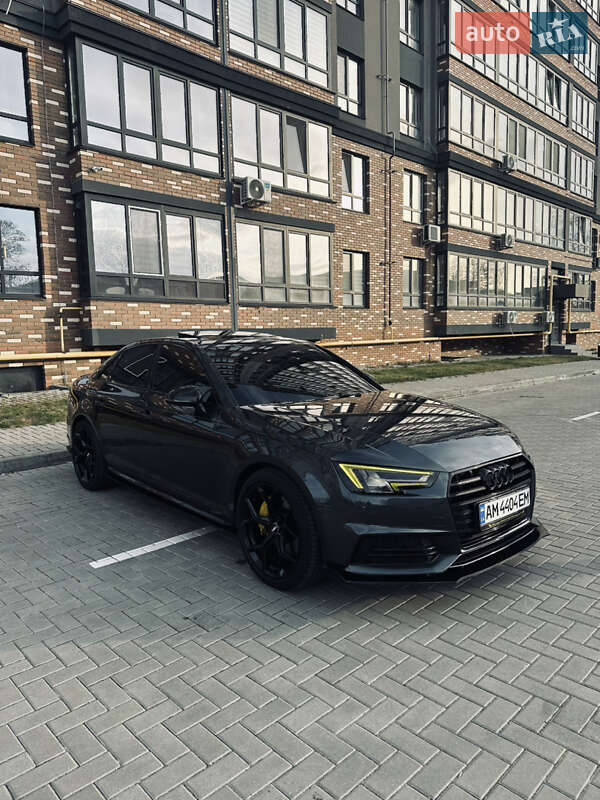Седан Audi A4 2016 в Житомирі