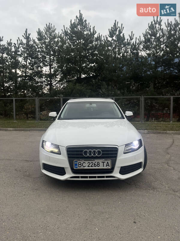 Універсал Audi A4 2011 в Самборі