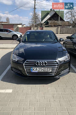 Седан Audi A4 2017 в 