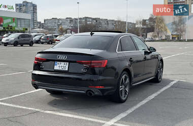 Седан Audi A4 2016 в 