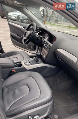 Седан Audi A4 2013 в 