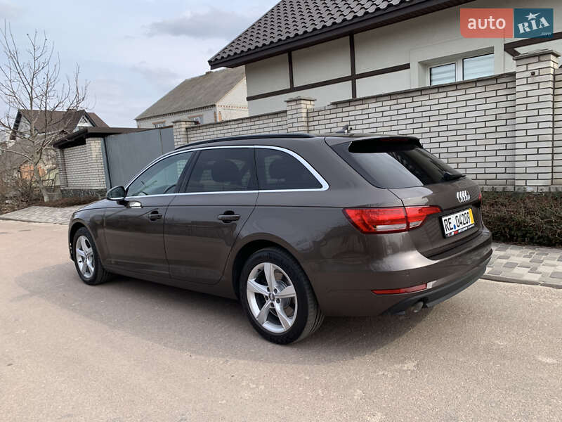Универсал Audi A4 2018 в Житомире