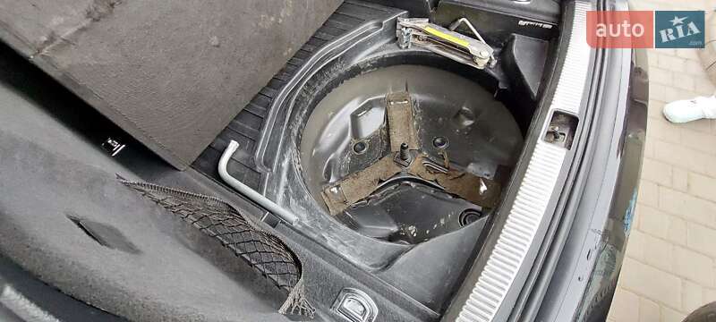 Универсал Audi A4 2006 в Раздельной