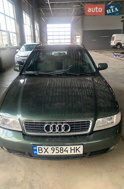 Універсал Audi A4 2000 в Чернівцях