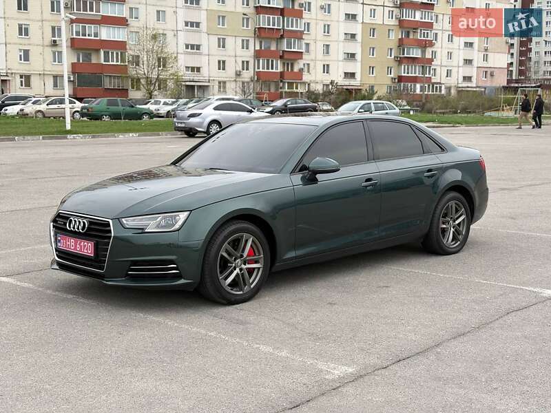 Audi A4 2017