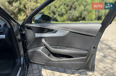 Седан Audi A4 2016 в 