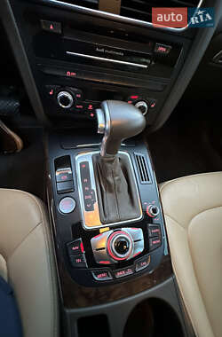 Седан Audi A4 2015 в 
