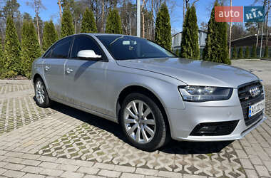 Седан Audi A4 2013 в 