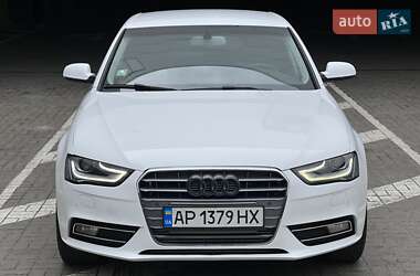 Седан Audi A4 2012 в 