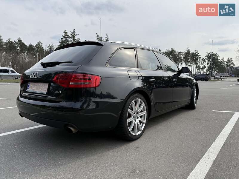 Универсал Audi A4 2010 в Киеве