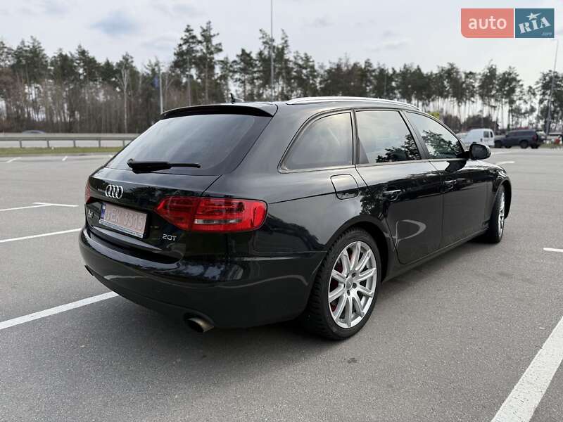 Универсал Audi A4 2010 в Киеве