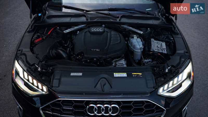 Седан Audi A4 2020 в Львові