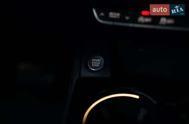Седан Audi A4 2020 в 
