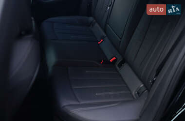 Седан Audi A4 2020 в 