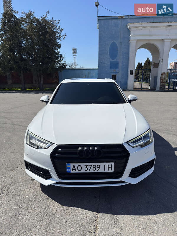 Audi A4 2017