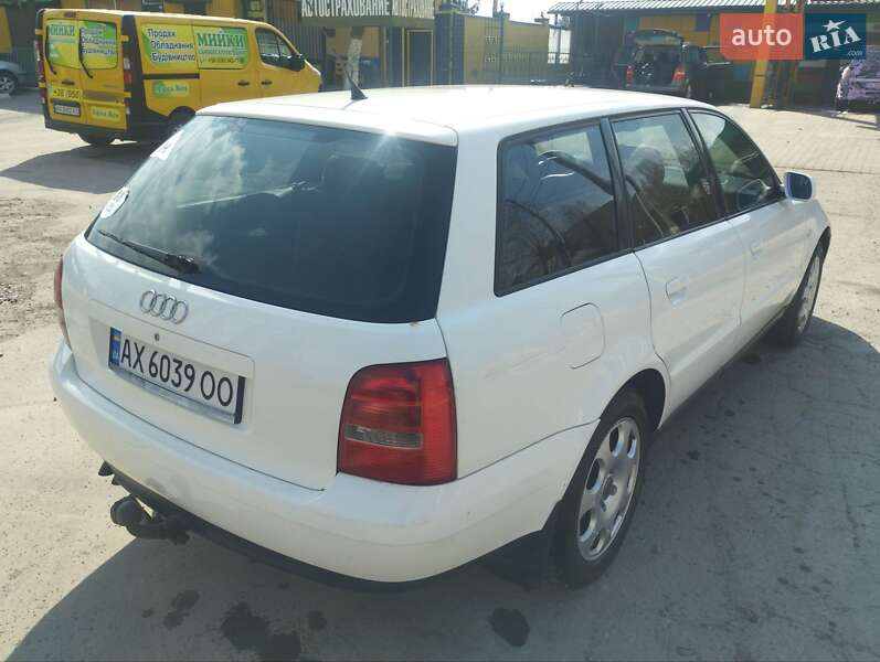 Универсал Audi A4 2001 в Харькове