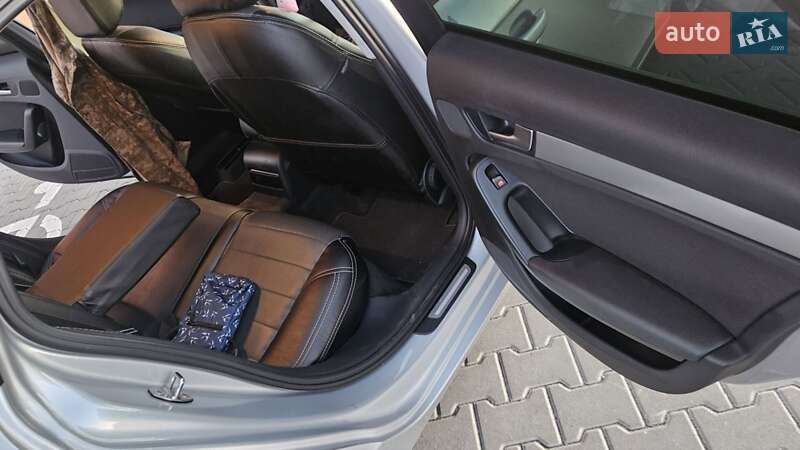 Седан Audi A4 2011 в Борисполе