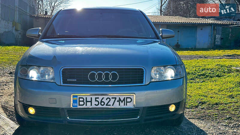 Универсал Audi A4 2002 в 