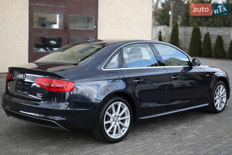 Седан Audi A4 2015 в Львове