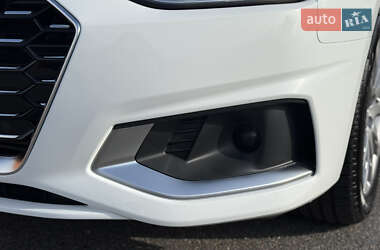 Седан Audi A4 2020 в 