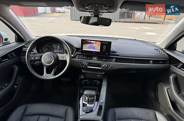 Седан Audi A4 2020 в 