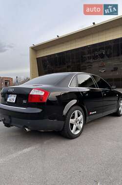 Седан Audi A4 2002 в Запорожье