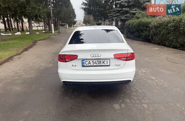 Седан Audi A4 2013 в 