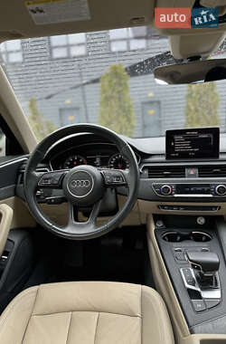 Седан Audi A4 2016 в 