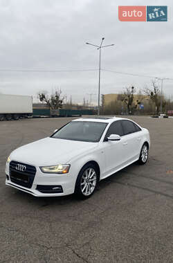 Седан Audi A4 2014 в 