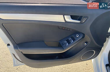 Седан Audi A4 2013 в 