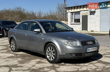 Седан Audi A4 2001 в 