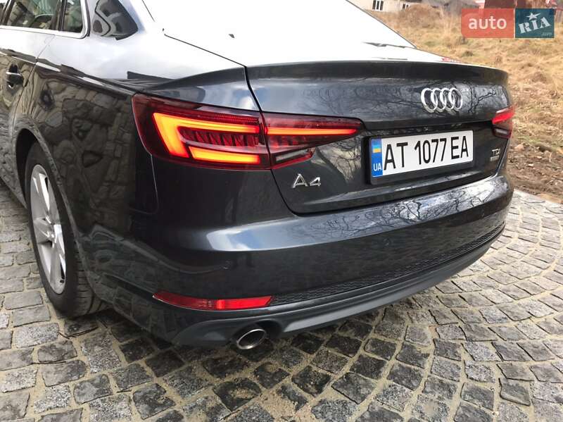 Седан Audi A4 2017 в Ивано-Франковске