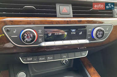 Седан Audi A4 2016 в 