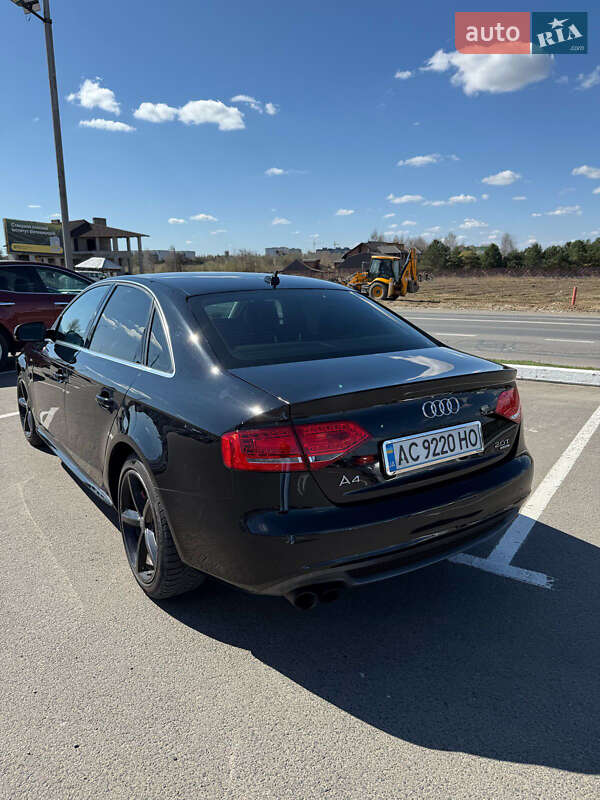 Седан Audi A4 2011 в Луцке