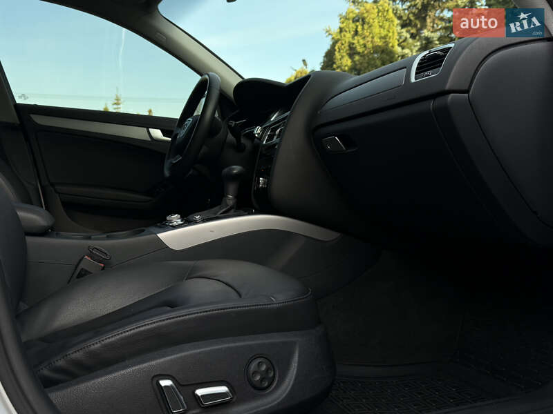Седан Audi A4 2014 в Києві