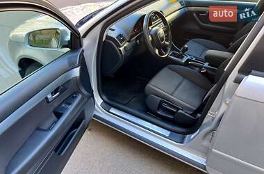 Универсал Audi A4 2005 в 