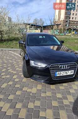 Седан Audi A4 2012 в 
