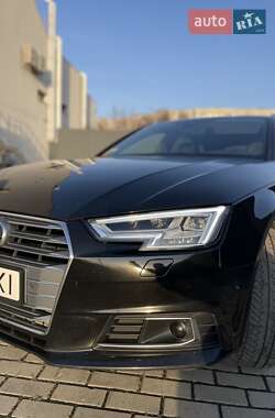 Універсал Audi A4 2018 в 