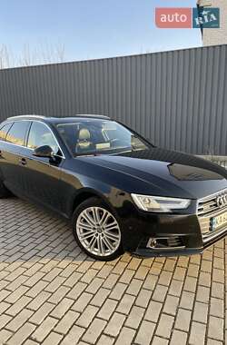 Універсал Audi A4 2018 в 