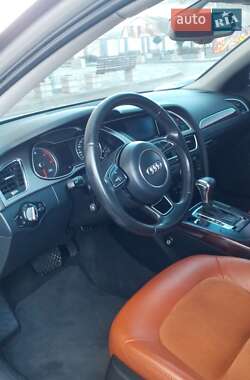 Седан Audi A4 2012 в 