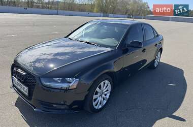 Седан Audi A4 2013 в 