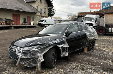 Седан Audi A4 2017 в 