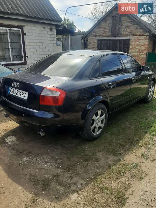 Седан Audi A4 2001 в Черкассах