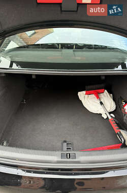 Седан Audi A4 2010 в 