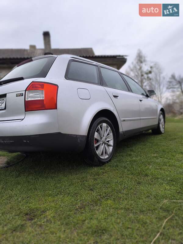 Универсал Audi A4 2002 в Маневичах