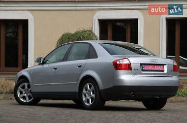 Седан Audi A4 2003 в 