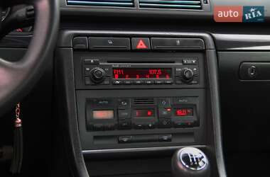 Седан Audi A4 2003 в 