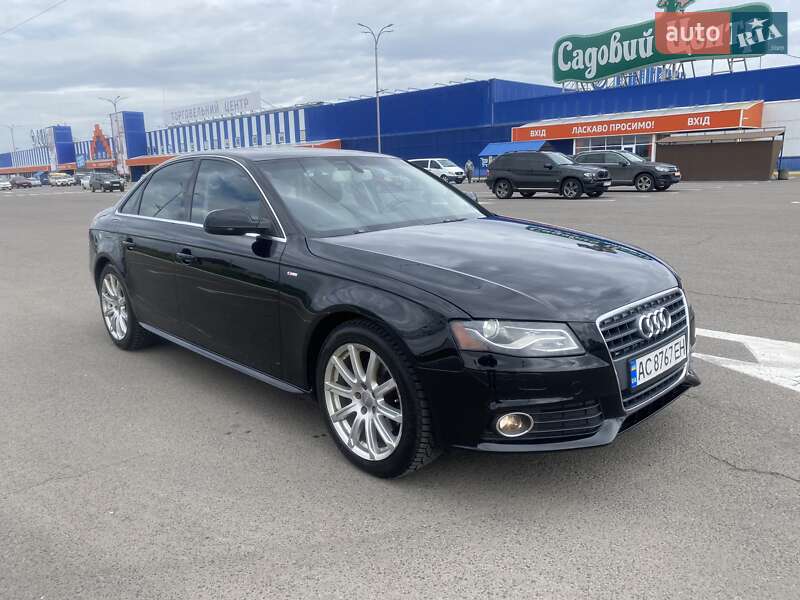 Седан Audi A4 2012 в Луцке