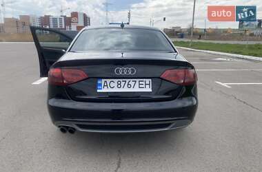 Седан Audi A4 2012 в Луцке